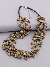 картинка Бусы Эпидот 46 см от магазина Wolves