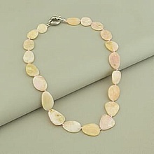 картинка Бусы Опал 43 см от магазина Wolves