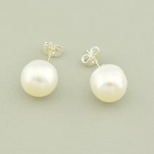 картинка Серьги Жемчуг от магазина Wolves