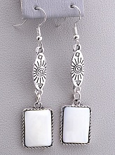 картинка Серьги Перламутр 50x20мм от магазина Wolves